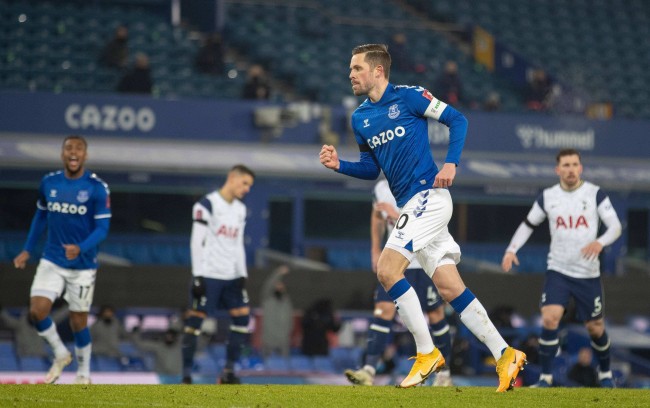 青春赛道上 青春赛道上